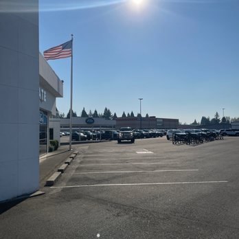 Fugate Ford - This picture though poorly taken represents America and the finest men and women that work within. - Car Dealers Near Me - Enumclaw, Washington Fugate Ford - This picture though poorly taken represents America and the finest men and women that work within. - Car Dealers Near Me - Enumclaw, Washington