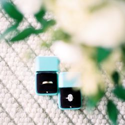 neu events - Precious symbols of love and commitment...