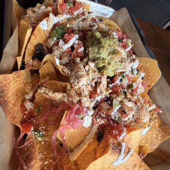 The Rackhouse - Nachos with chicken - American Near Me - The Colony, Texas The Rackhouse - Nachos with chicken - American Near Me - The Colony, Texas