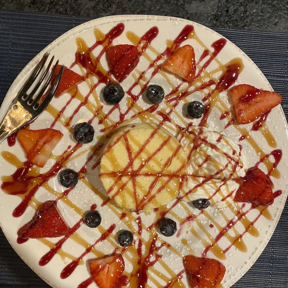 Schultzy's Restaurant - Cheese cake - Seafood Near Me - Bayville, New York