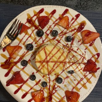 Schultzy's Restaurant - Cheese cake - Seafood Near Me - Bayville, New York