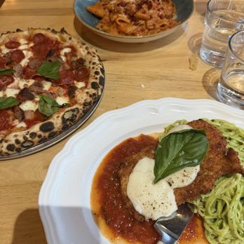 GIA MIA - Geneva - Vodka pasta, the Bruno, chicken parm, solstice spritz. - Tapas/Small Plates Near Me - Geneva, Illinois