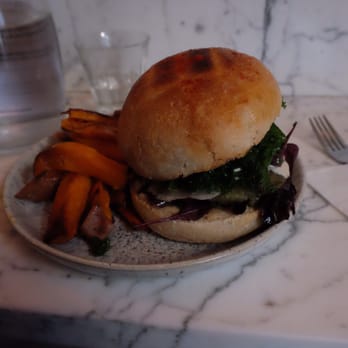 Ob-la-Di - Ob la di burder- mushroom pattie and delectable eggplant caviar - Breakfast & Brunch Near Me - Paris, 75 Ob-la-Di - Ob la di burder- mushroom pattie and delectable eggplant caviar - Breakfast & Brunch Near Me - Paris, 75