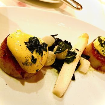 Boulevard - Seared Sea Scallops- the best of all the dishes I tried - New American Near Me - San Francisco, California Boulevard - Seared Sea Scallops- the best of all the dishes I tried - New American Near Me - San Francisco, California