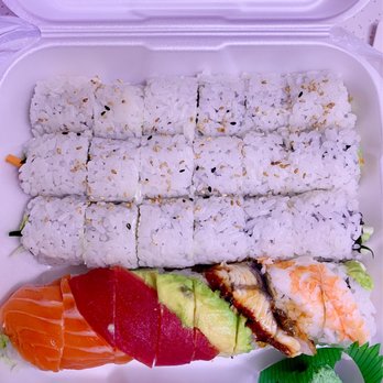 New York Sushi - Got 5 rolls:  top 2 are Vegetable Rolls, then Cream Cheese Roll, and finally Rainbow Roll. - Japanese Near Me - Livonia, Michigan