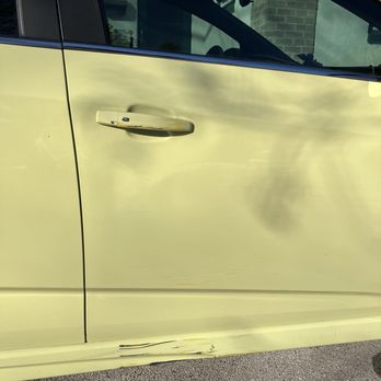 Royal Auto Body - 2 "before" & 2 "after" photos - Body Shops Near Me - Milwaukee, Wisconsin