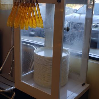 Ni Ni Bakery - Desserts Near Me - Diamond Bar, California