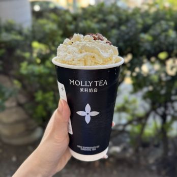 Molly Tea - White Champaca Milk Tea - Bubble Tea Near Me - Cupertino, California