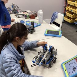 Magikid Robotics Lab