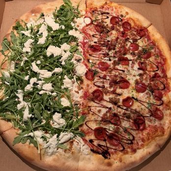 Rock'n Pies - Half purple haze half appetite for destruction - Pizza Near Me - Santa Monica, California Rock'n Pies - Half purple haze half appetite for destruction - Pizza Near Me - Santa Monica, California