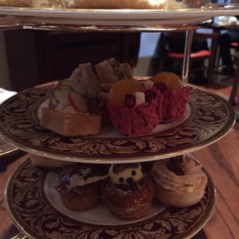 Veranda - Afternoon tea tower. - Breakfast & Brunch Near Me - Las Vegas, Nevada Veranda - Afternoon tea tower. - Breakfast & Brunch Near Me - Las Vegas, Nevada