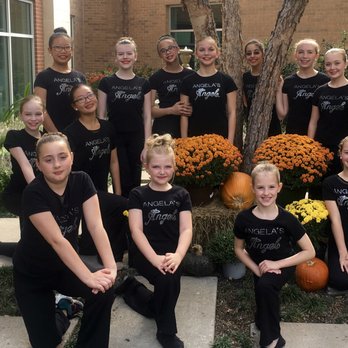 Arabesque Studio Of the dance - Angels Visit to Retirement Center - Dance Schools Near Me - Dallas, Texas Arabesque Studio Of the dance - Angels Visit to Retirement Center - Dance Schools Near Me - Dallas, Texas