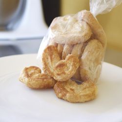 Doris' Peruvian Pastries - Commonly known as Elephant Ears, this delicious treat is sure to satisfy anyone's sweet tooth. (Contains: Wheat)