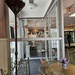 Renee's Bistro & Catering Service - Front entrance