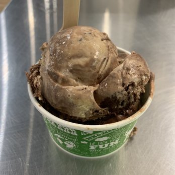 Ben & Jerry’s - Half baked scoop - Ice Cream & Frozen Yogurt Near Me - New Haven, Connecticut Ben & Jerry’s - Half baked scoop - Ice Cream & Frozen Yogurt Near Me - New Haven, Connecticut