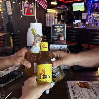 Sports Grill - Kendall - Modelo, La Rubia, Corona - Sports Bars Near Me - Miami, Florida Sports Grill - Kendall - Modelo, La Rubia, Corona - Sports Bars Near Me - Miami, Florida