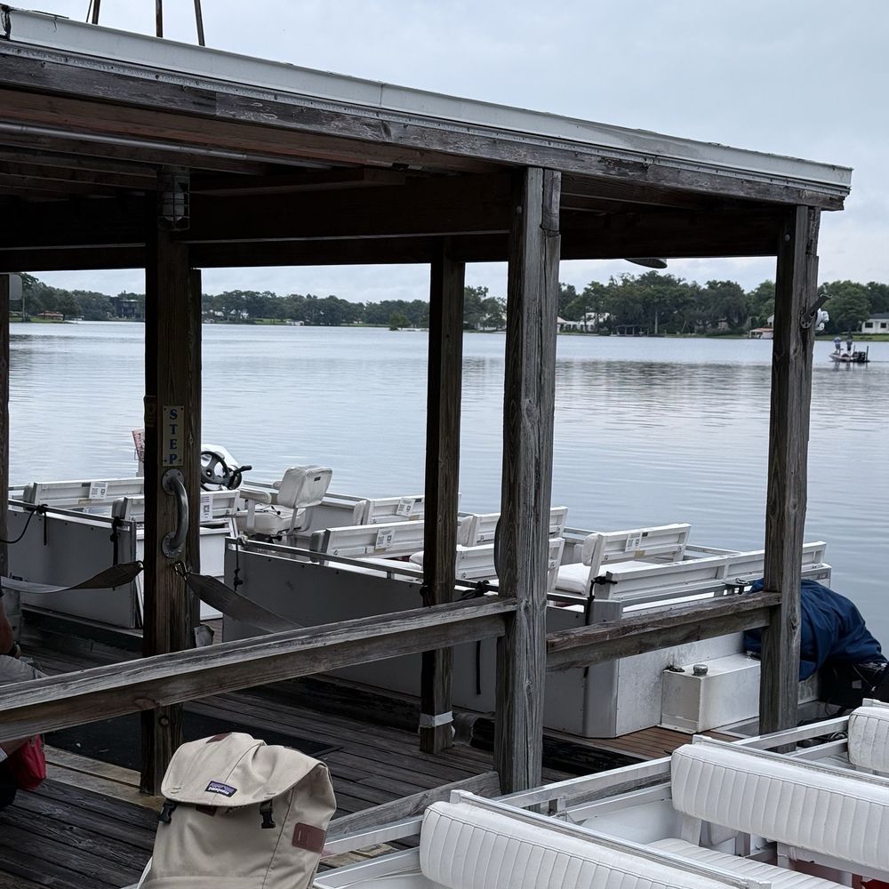 Scenic Boat Tour - Boat Tours Near Me - Winter Park, Florida Scenic Boat Tour - Boat Tours Near Me - Winter Park, Florida
