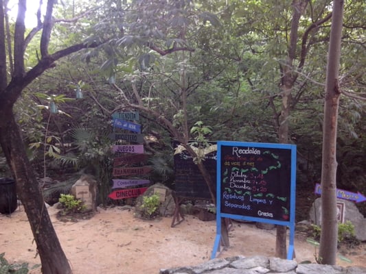 Parque La Ceiba by null