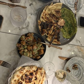 Stage Kitchen & Bar - GREEN CHICKPEA HUMMUS - Breakfast & Brunch Near Me - Boca Raton, Florida