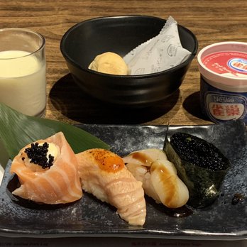 松本日式料理放題 - Sushi: salmon w black crab roe, grilled salmon & scallop, black crab roe, and mochi ice cream (jiggly!) cream puff, and red bean ice cream - Japanese Near Me - Hong Kong, HK