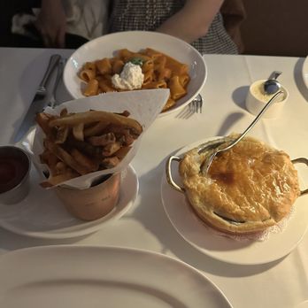 The Polo Room - Spicy Rigatoni a la vodka, fries, corn pot pie - Argentine Near Me - Palm Beach, Florida The Polo Room - Spicy Rigatoni a la vodka, fries, corn pot pie - Argentine Near Me - Palm Beach, Florida