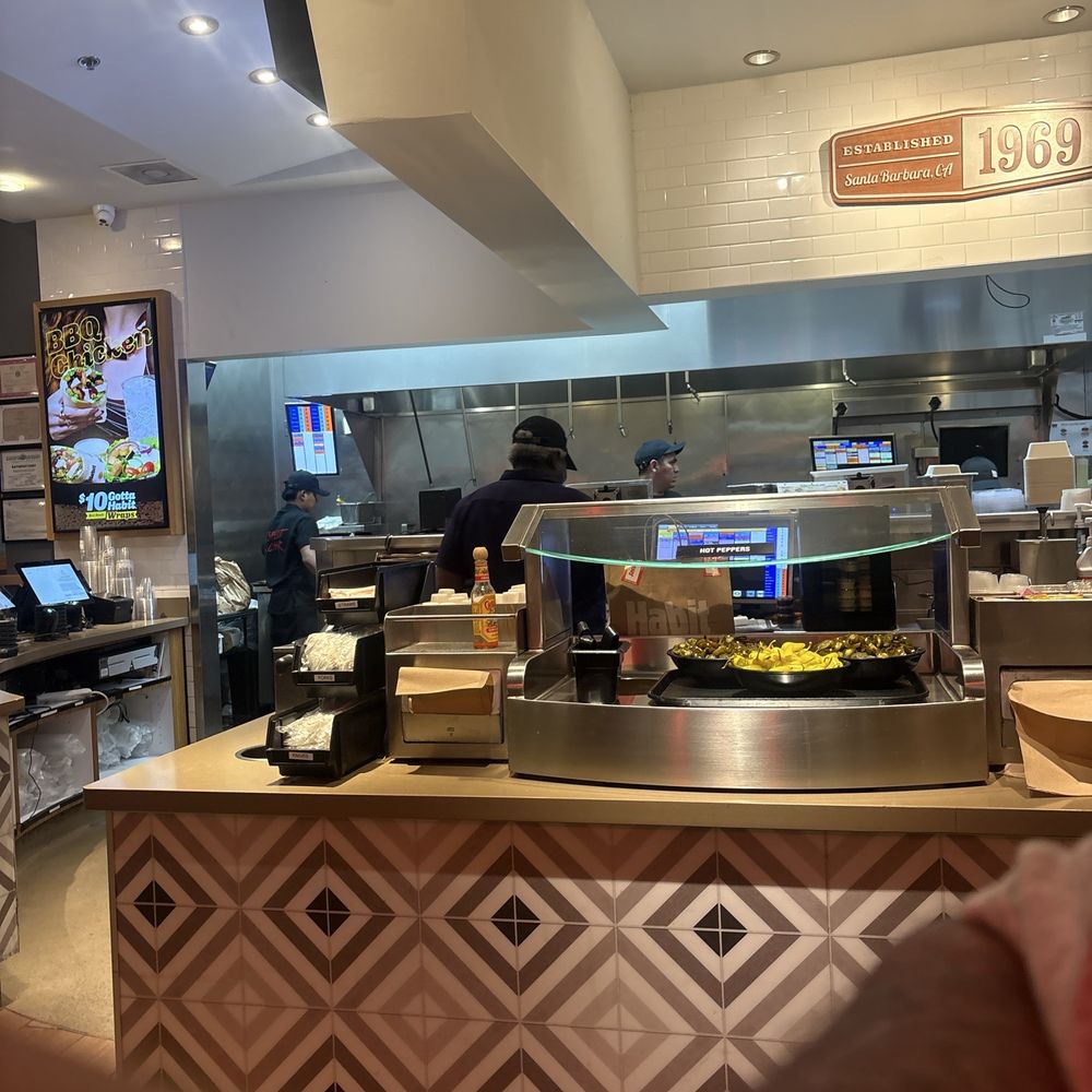 Habit Burger & Grill - Friendly, helpful, gracious staff going beyond to please their customers. I definitely will be coming back. - Burgers Near Me - River Edge, New Jersey