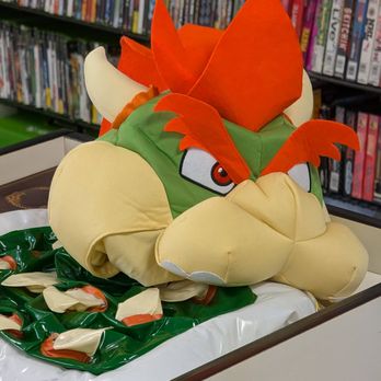Retro Rewind - Bowser costume - Video Game Stores Near Me - Milpitas, California