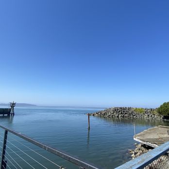 Gill's By The Bay - Seafood Near Me - Eureka, California Gill's By The Bay - Seafood Near Me - Eureka, California