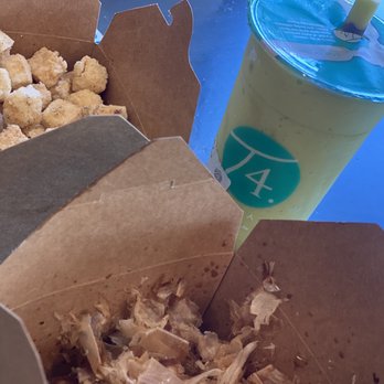 Li Cha Tea - Fried tofu, takoyaki and avocado smoothie - Bubble Tea Near Me - Northridge, California