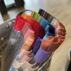 Gloss Nail Lounge