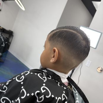 Fades In The Trap - Mid Fade comb over Children Haircut - Barbers Near Me - City Ranch, California Fades In The Trap - Mid Fade comb over Children Haircut - Barbers Near Me - City Ranch, California