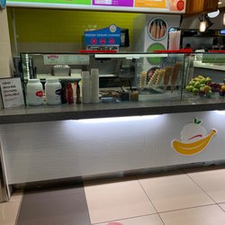Green Leaf's & Bananas - No clue how to substitute bananas for açaí