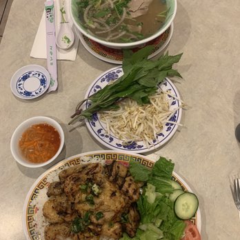 Bac Nam - Beef pho and bbq chicken and shrimp plate! Yummers! - Vietnamese Near Me - Honolulu, Hawaii Bac Nam - Beef pho and bbq chicken and shrimp plate! Yummers! - Vietnamese Near Me - Honolulu, Hawaii