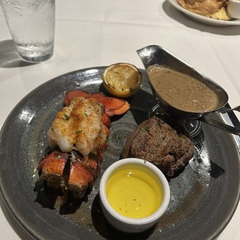 Morton's The Steakhouse - Fillet & lobster (6 oz fillet, 5oz lobster) - Steakhouses Near Me - Honolulu, Hawaii Morton's The Steakhouse - Fillet & lobster (6 oz fillet, 5oz lobster) - Steakhouses Near Me - Honolulu, Hawaii