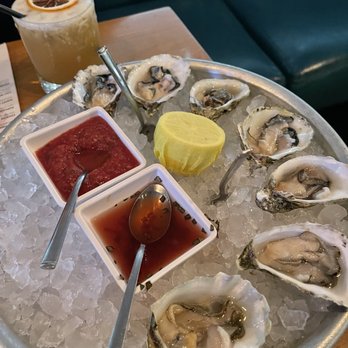 Roe Seafood Restaurant - Oysters - Seafood Near Me - Long Beach, California Roe Seafood Restaurant - Oysters - Seafood Near Me - Long Beach, California