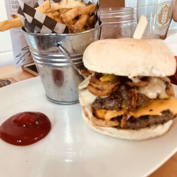 Firehall Kitchen & Tap - American Near Me - Cranbrook, British Columbia