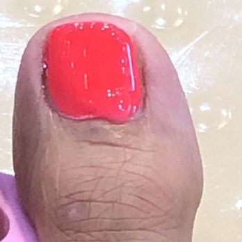 LK Nails & Spa - Look horrible it's dripping  my massage felt like just running lotion on - Nail Salons Near Me - Surprise, Arizona