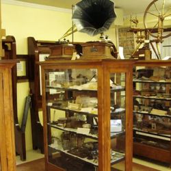 Thompson-Hickman Museum - Many artifacts from the gold rush years when Virginia City was a booming capitol.