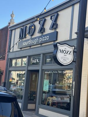 MOZZ Artisan Pizza by null