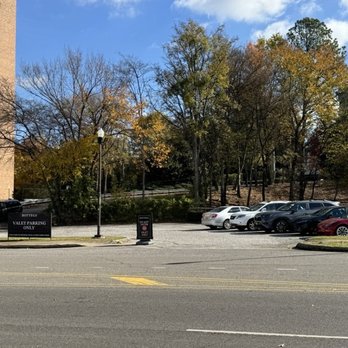 Bottega Cafe - Valet only parking - Italian Near Me - Birmingham, Alabama