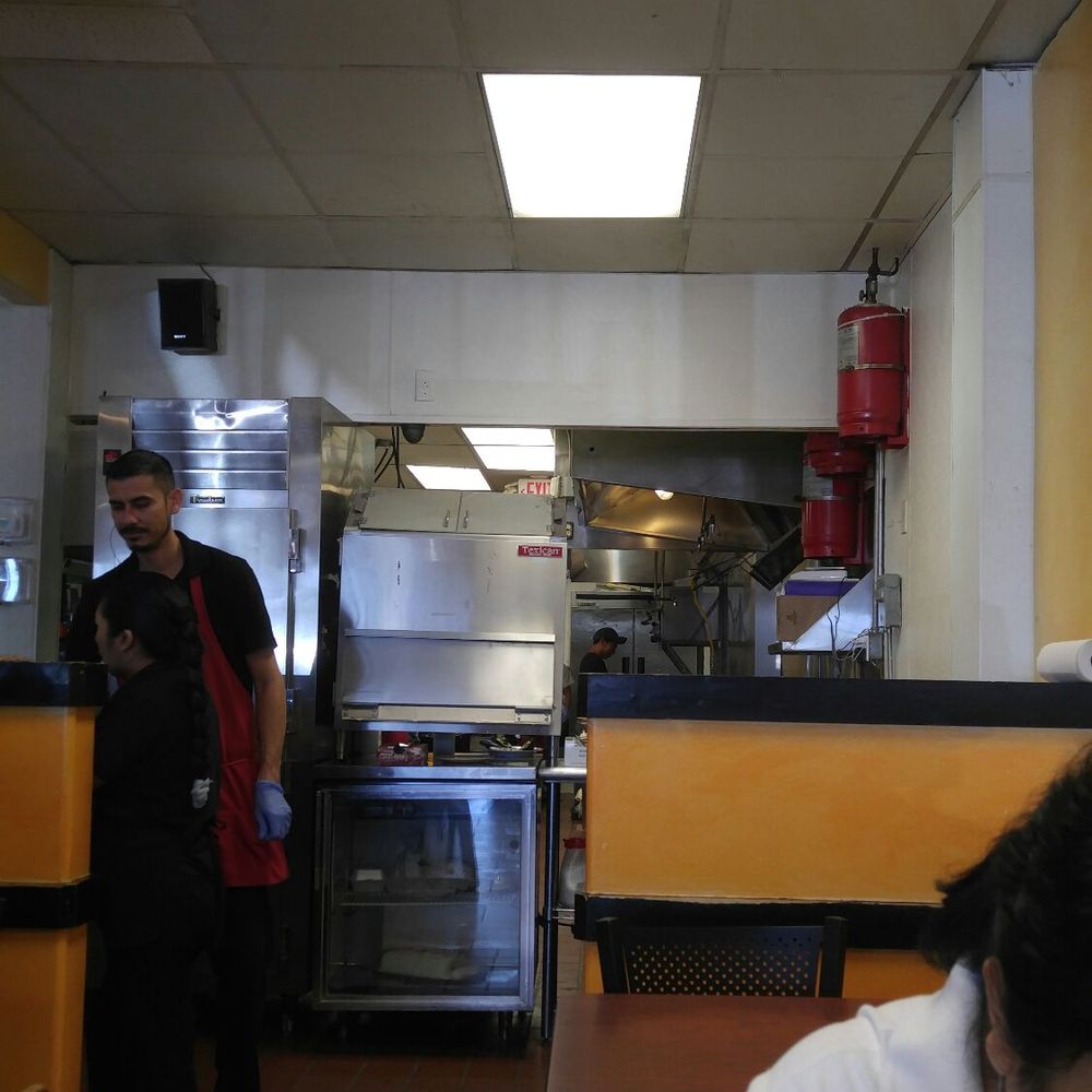 Tostada Regia - Airline - Mexican Near Me - Houston, Texas