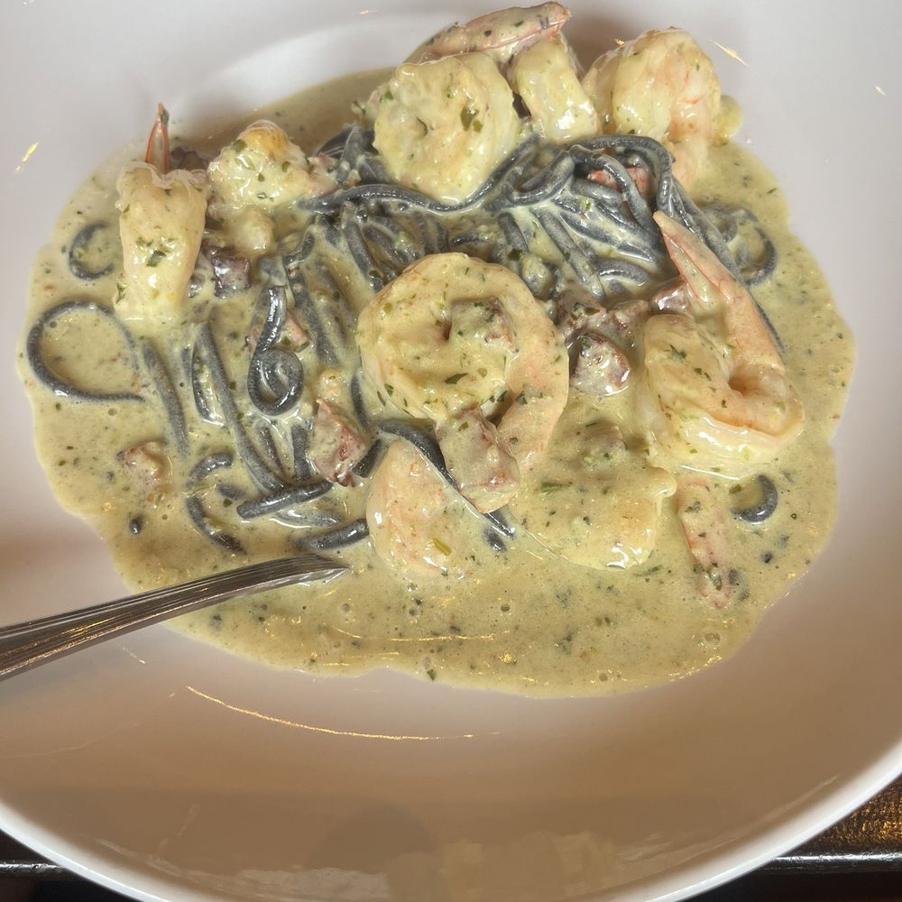 Sorella - Black Linguini - Pizza Near Me - Hartford, Connecticut Sorella - Black Linguini - Pizza Near Me - Hartford, Connecticut