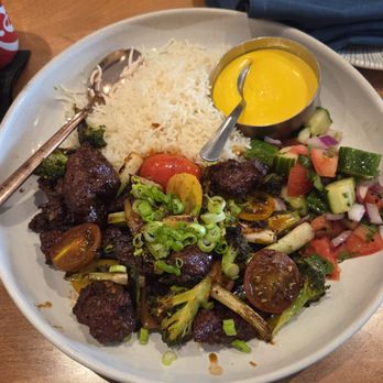 Stage Kitchen & Bar - Beef and broccoli bowl - Breakfast & Brunch Near Me - Boca Raton, Florida