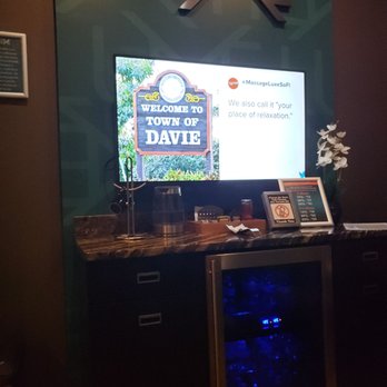 MassageLuXe - Day Spas Near Me - Davie, Florida MassageLuXe - Day Spas Near Me - Davie, Florida