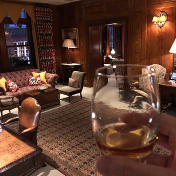 Covent Garden Hotel - The lounge.... civilized. Proper.... - Hotels Near Me - London, XGL Covent Garden Hotel - The lounge.... civilized. Proper.... - Hotels Near Me - London, XGL