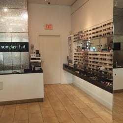 Sunglass Hut