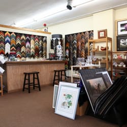 Lucy's Art & Frame Shop