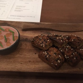 Senia - Cocktail Bars Near Me - Honolulu, Hawaii