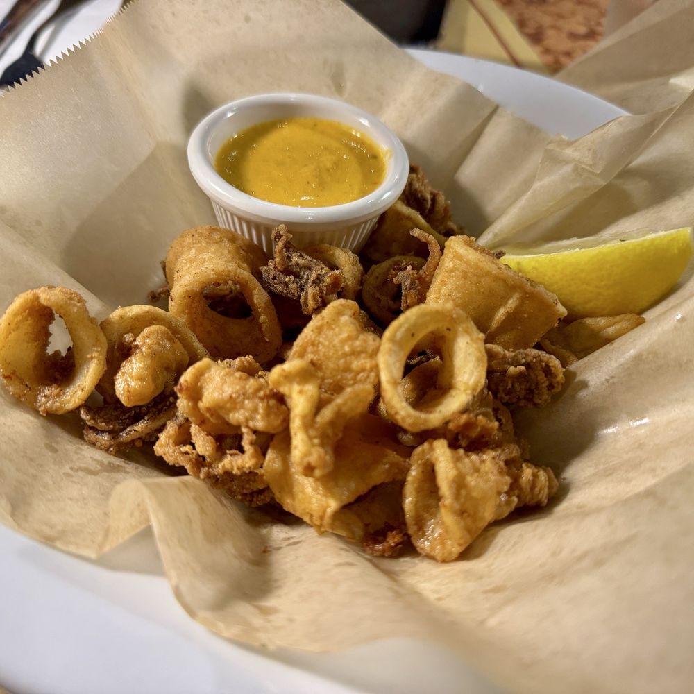 Maccheroni Republic - Fritto Di Calamari - Italian Near Me - Los Angeles, California Maccheroni Republic - Fritto Di Calamari - Italian Near Me - Los Angeles, California