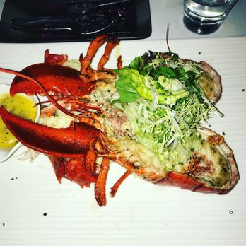 Cafe Deco - This lobster was amazing - Steakhouses Near Me - Hong Kong, HK